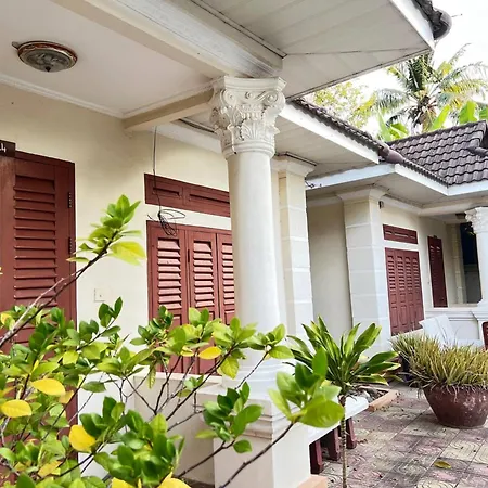 Lotus Blanc Homestay Villa Battambang Exterior photo